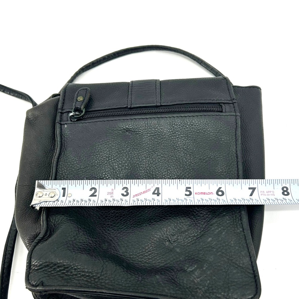 Vintage 90s Fossil Black Leather Crossbody Bag Small Flap Square Shoulder Bag - Picture 5 of 7